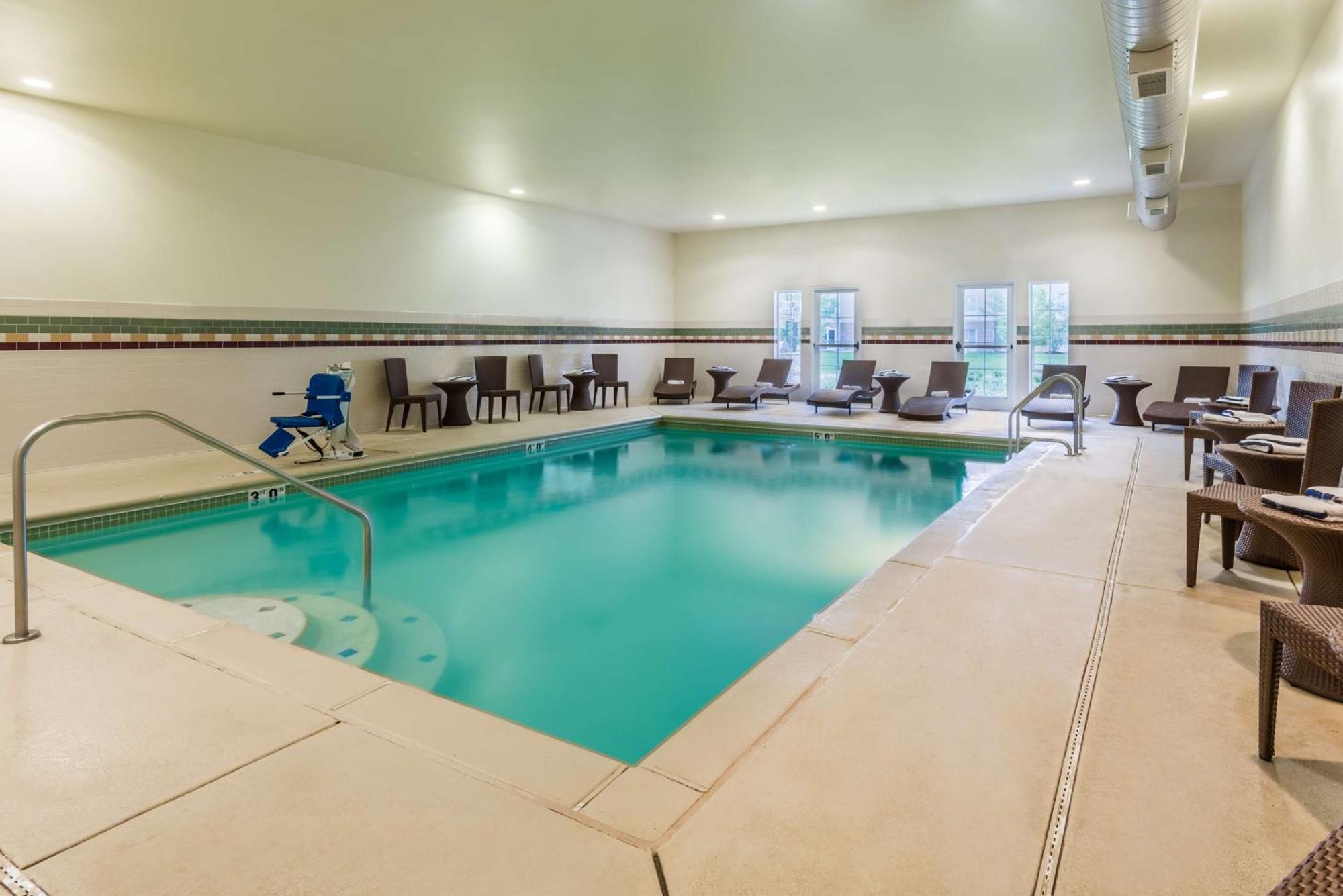 Larkspur Landing Extended Stay Suites St Louis Riverport Maryland Heights Εξωτερικό φωτογραφία