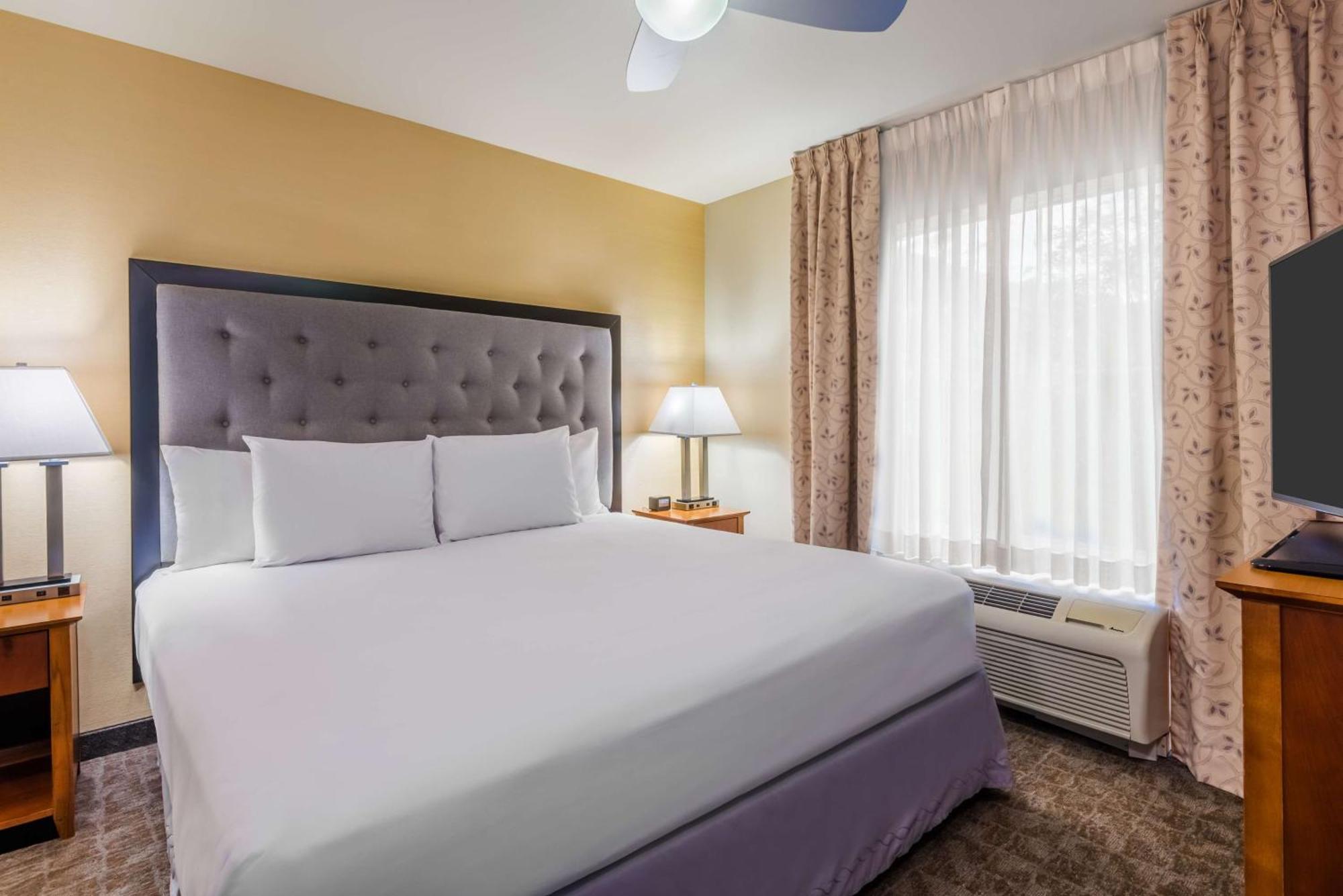Larkspur Landing Extended Stay Suites St Louis Riverport Maryland Heights Εξωτερικό φωτογραφία